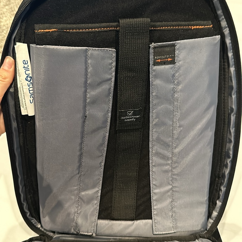 Samsonite Black Laptop Backpack - Picture 6 of 9